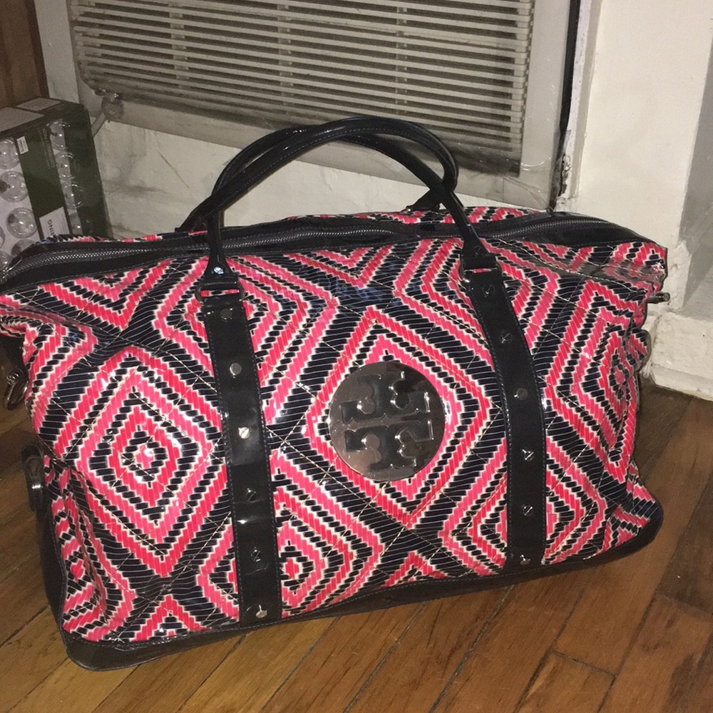 Tory Burch Duffle Bag, excellent condition!!!